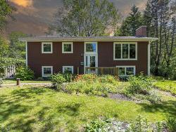 1017 Scott Drive  North Kentville, NS B4N 4H2