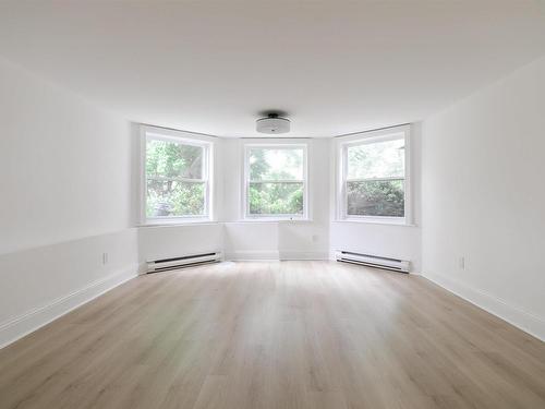 6196 Oakland Road, Halifax, NS 