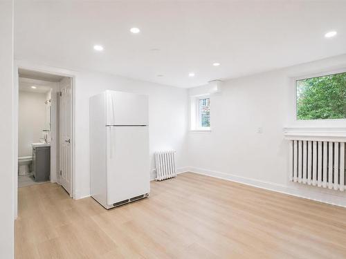 6196 Oakland Road, Halifax, NS 