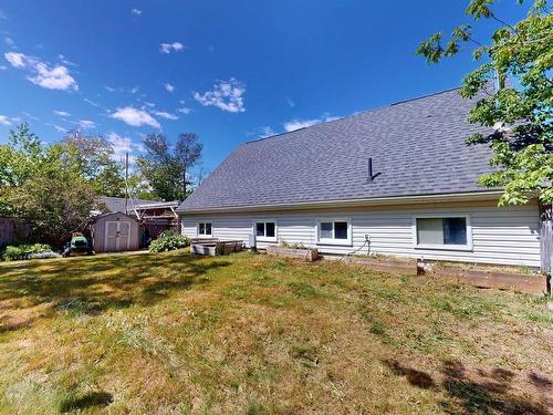 2554 Highway 7 Highway, East Preston, NS 