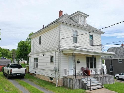 65 View Street  New Glasgow, NS B2H 2G3