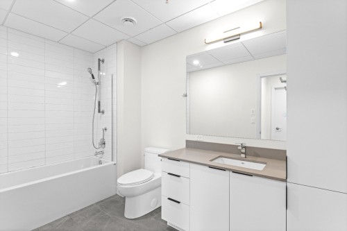 Bathroom - 808-60  - 70 Rue Wellington S., Sherbrooke (Les Nations), QC 