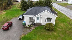 40  - 40A Rue des Mélèzes  Lebel-Sur-Quévillon, QC J0Y 1X0