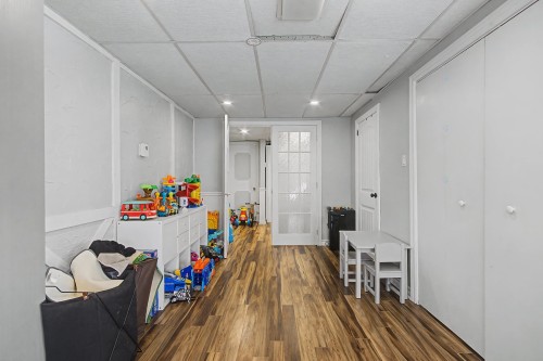 Family Room - 449 15E Avenue, Saint-Jean-Sur-Richelieu, QC - Indoor Photo Showing Other Room