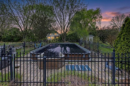 Pool - 449 15E Avenue, Saint-Jean-Sur-Richelieu, QC - Outdoor