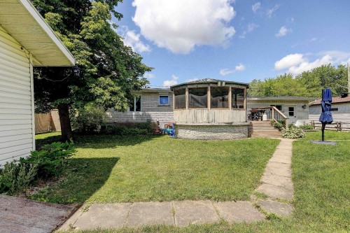 Back of Structure - 449 15E Avenue, Saint-Jean-Sur-Richelieu, QC - Outdoor