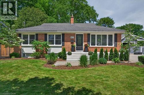 603 CORNICK Drive  Burlington, ON L7R 3A9