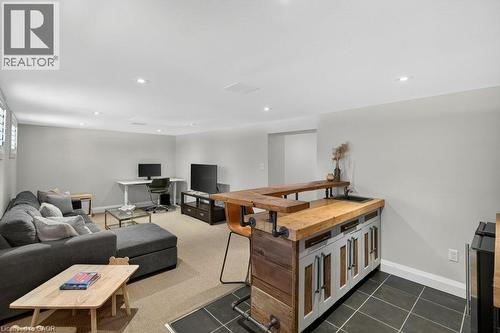 Living room - 603 Cornick Drive, Burlington, ON 