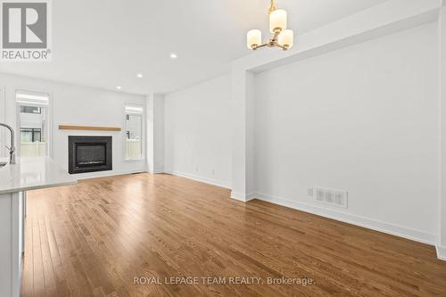 47 Moosonee Crescent, Ottawa, ON 