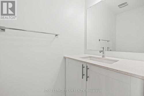 47 Moosonee Crescent, Ottawa, ON 