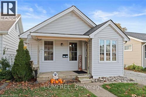 1743 ST LUKE ROAD  Windsor, ON N8Y 3N7