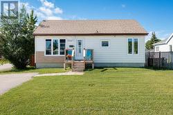 1764 MCKEOWN AVENUE North Bay (Widdifield), ON P1B 7N3