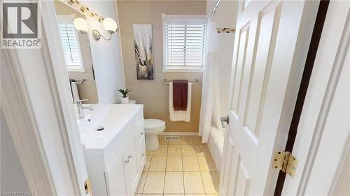 74 Liam Drive, Hamilton, ON 
