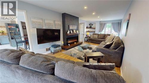 74 Liam Drive, Hamilton, ON 
