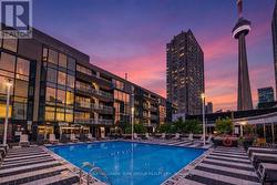 705 - 251 QUEENS QUAY W Toronto, ON M5J 2N6