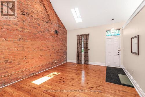 18 Pearl Street S, Hamilton, ON 