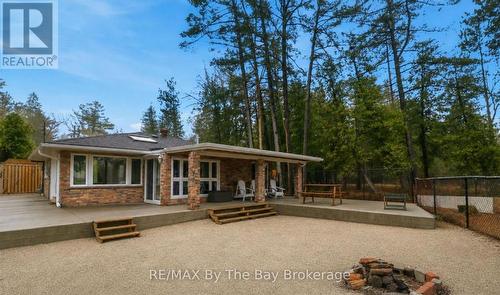54 HOMEWOOD AVENUE  Wasaga Beach, ON L9Z 2M2