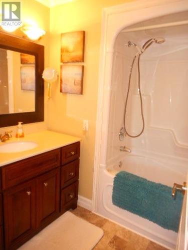6 Parsonage Road, Beachside, NL 