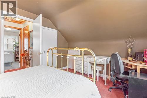 34 Sixth Avenue, Kitchener, ON 