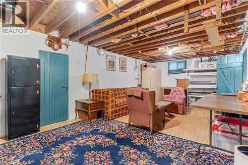 34 Sixth Avenue, Kitchener, ON 