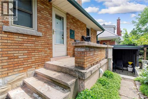 34 Sixth Avenue, Kitchener, ON 