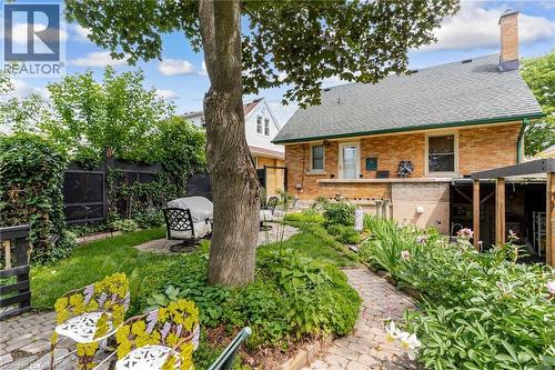 34 Sixth Avenue, Kitchener, ON 