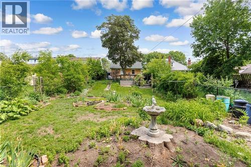34 Sixth Avenue, Kitchener, ON 