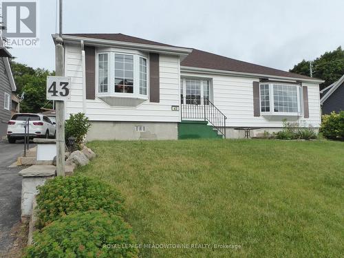 43 COBBLEHILL ROAD  Halton Hills, ON L7J 1P1