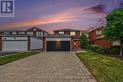 1462 LAURIN CRESCENT Ottawa, ON K1E 3G7