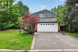 1 BLUERIDGE COURT Ottawa, ON K2J 2J3