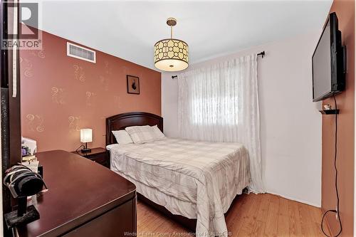 4238 Sharon, Windsor, ON 