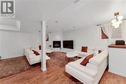 4238 Sharon, Windsor, ON 