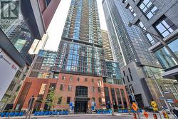 4101 - 88 BLUE JAYS WAY Toronto, ON M5V 2G3
