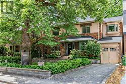 136 HUMBERCREST BOULEVARD Toronto, ON M6S 4L3