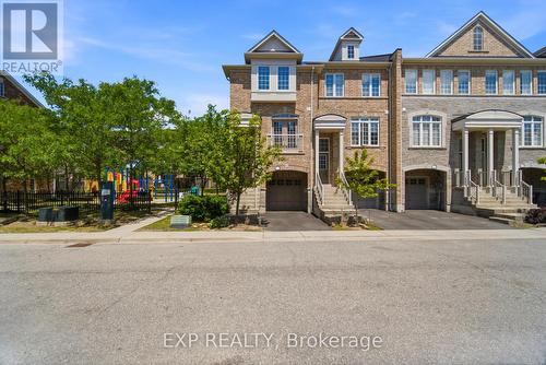 7211 TRIUMPH LANE  Mississauga, ON L5N 0C5