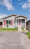 54 BOGART STREET St. Catharines (Port Weller), ON L2M 1G3