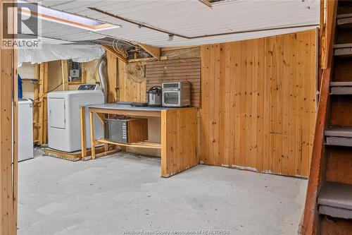 637 Cameron, Windsor, ON 