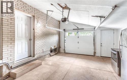 Garage - 176 Samuelson Street, Cambridge, ON 