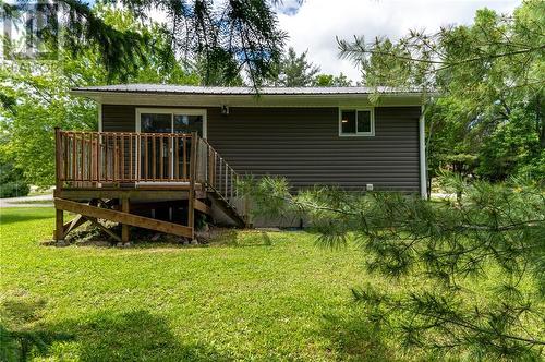 105 Labrosse Road, French River, ON 
