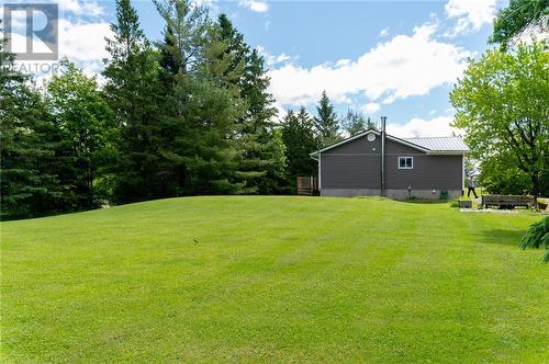 105 Labrosse Road, French River, ON 