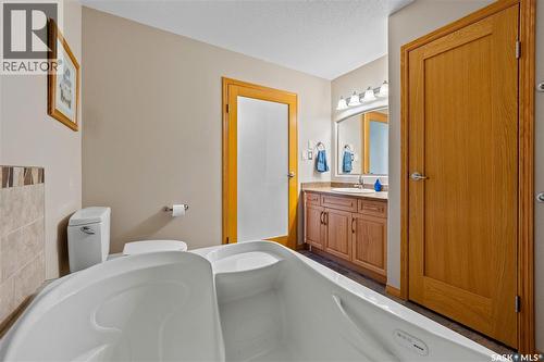 400 Lakeshore Drive, Wee Too Beach, SK 