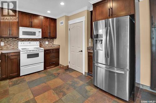 1369 East Centre, Saskatoon, SK 