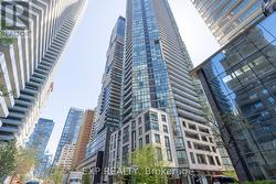 3606 - 45 CHARLES STREET E Toronto, ON M4Y 0B8