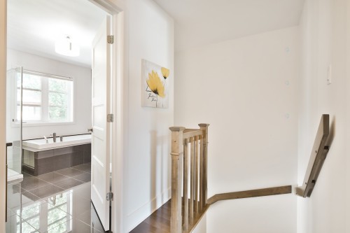 Escalier - 1334 Av. De Salaberry, Chambly, QC 