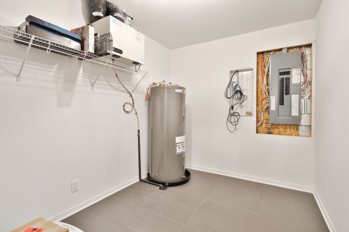 Rangement - 1334 Av. De Salaberry, Chambly, QC 