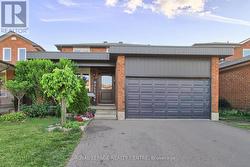 3102 NAWBROOK ROAD  Mississauga, ON L4X 2V5