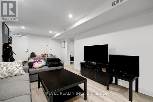 APT #3 - 63 Findlay Avenue, Ottawa, ON 