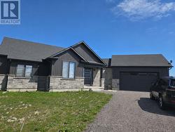 6756 NOTTAWASAGA 33/34 SIDE ROAD Clearview, ON L0M 1S0