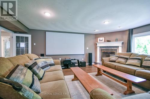 6 Nicklaus Drive, Barrie, ON 