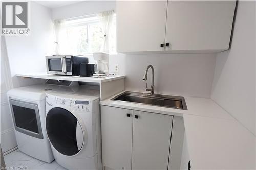 Laundry room - 77 Orchard Mill Crescent, Kitchener, ON 